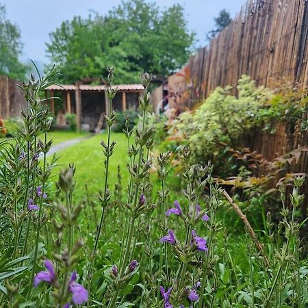 Marmoza - Maison Plein Coeur De Village Saint-Geniez-dʼOlt Dış mekan fotoğraf